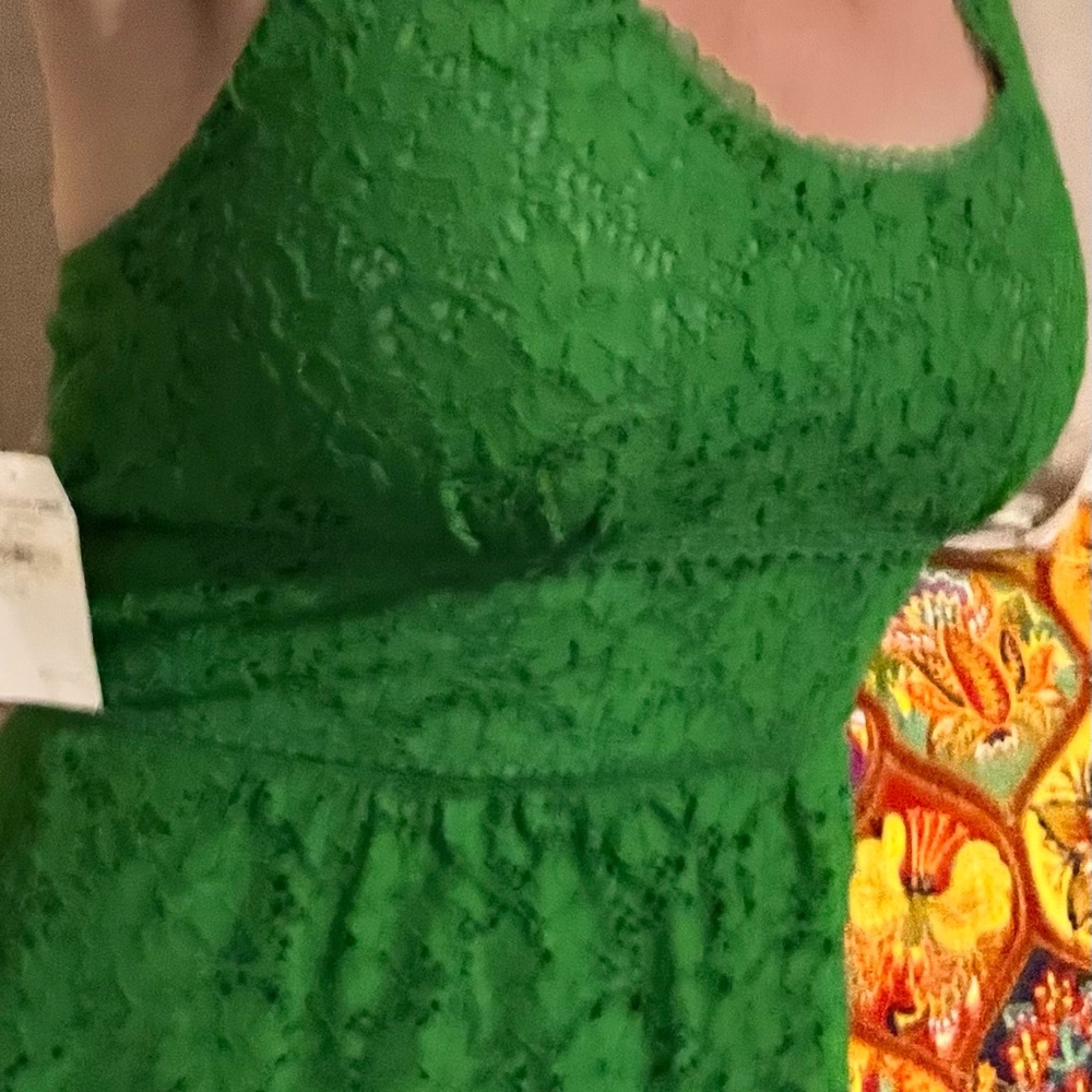 Laundry, halter dress Sz 8, w/ tie around neck, nwt, lace